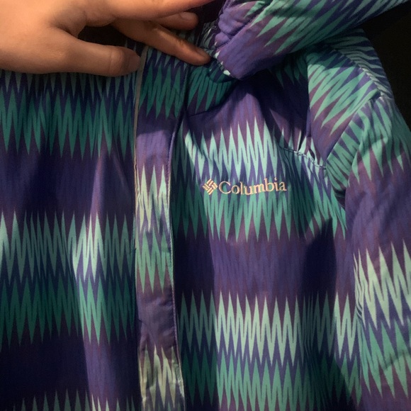 Girls Size large Columbia winter jacket - Picture 1 of 3